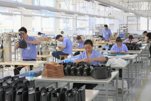 Factory Workshop Of Yilan Bag Company Factory Workshop Of Yilan Bag Company